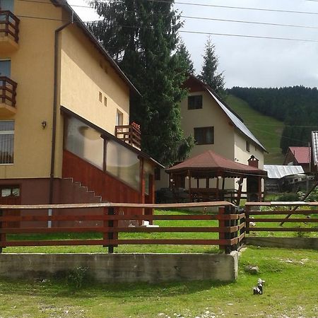 Casa Andreea-Maria Hotel Vartop Exterior photo